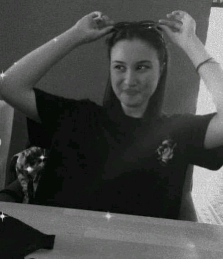 #Melissa ‘nın tweetlerinin incelenmesini, ve babasının Türk Ceza Kanunu  Madde 84 uyarınca yargılanmasını istiyoruz.

#intihardeğilcinayet