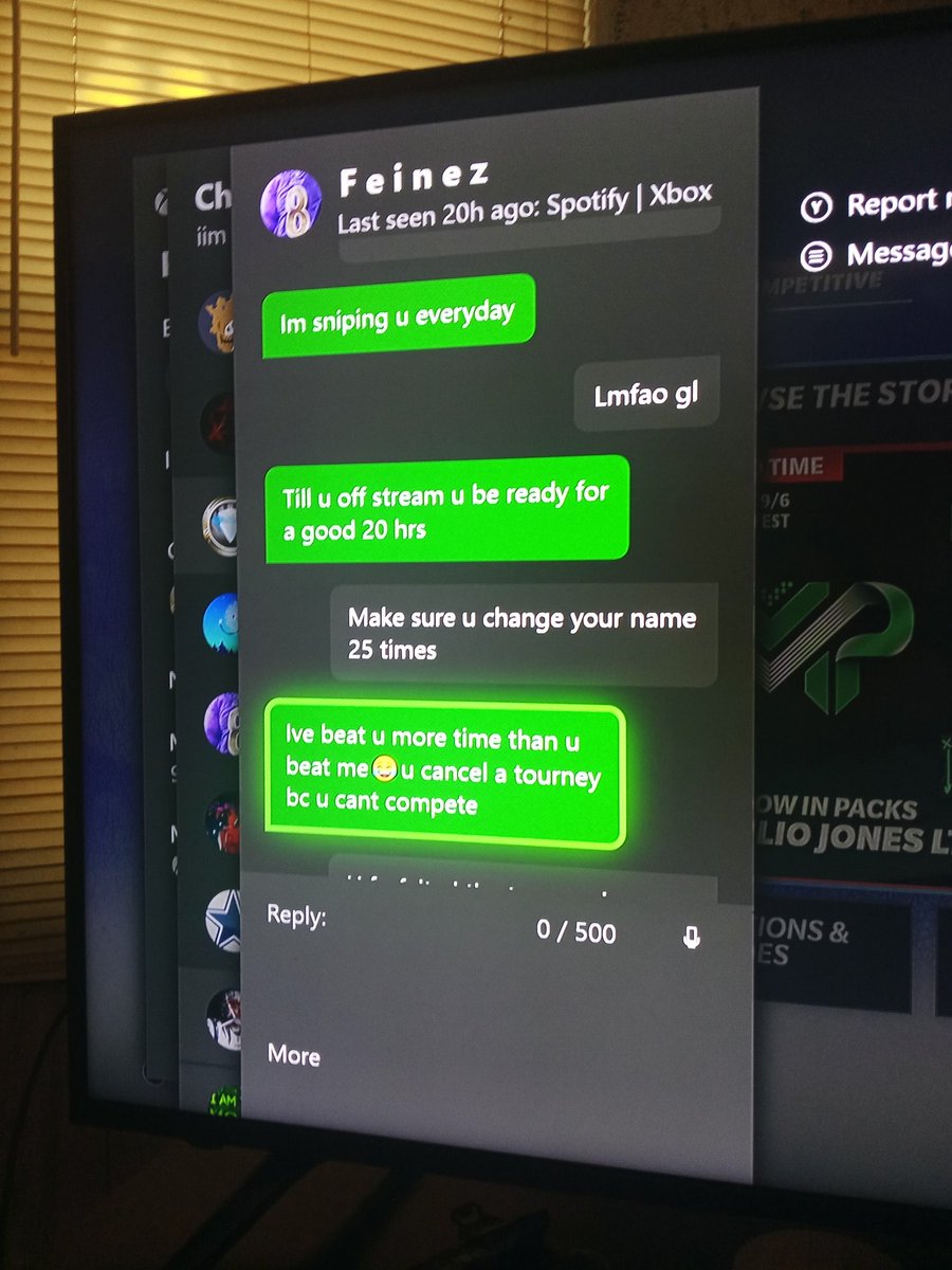 iim_riskyy's tweet photo. Lol I throw 9-9 175 yards n TD vs the so called #1 dude for a win on the leaderboard and he tells me to buy his Ebook ... Lmfao 💀 IMAGINE , then he says he's going to keep sniping me, beat his ass again ... His attitude changed real quick 😅 #YourNotThatGood lol https://t.co/rLVMRhyfHA