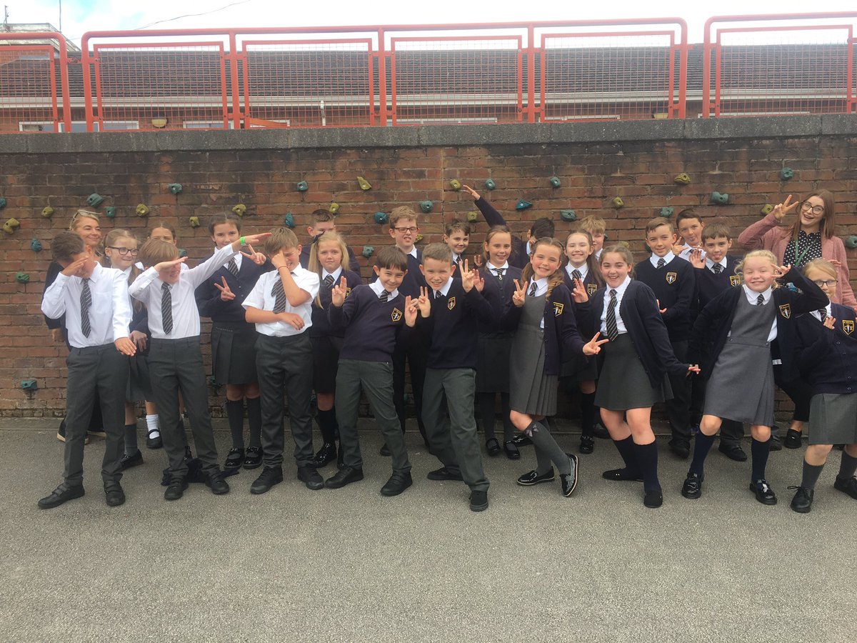 StAndrewsCoE's tweet photo. A great start to Year 6 this week. We’re so excited about the next year together. https://t.co/jpVevQZGfD