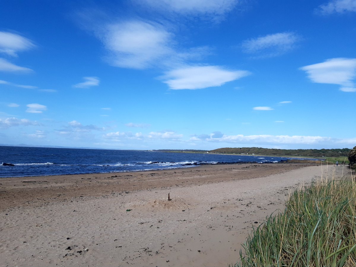 hammmy55's tweet photo. Lovely sunny day in East Lothian😎 https://t.co/L0fhK9I0bP