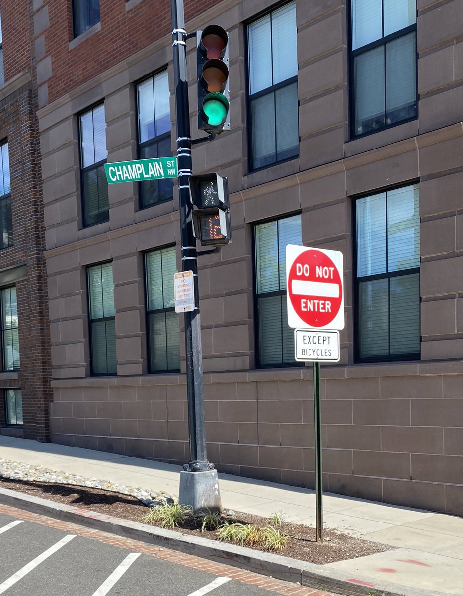 10 months ago, I asked @DDOTDC to install an “EXCEPT BICYCLES” sign at the Champlain St contraflow #bikeDC lane. Three 311 tickets and MANY emails later: THANK YOU, @DDOTDC for this! #DDOTdelivers (eventually.)