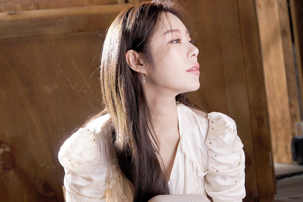 𝓢𝓸𝓪𝓻  #MAMAMOO   #Wheein   #휘인 @RBW_MAMAMOO