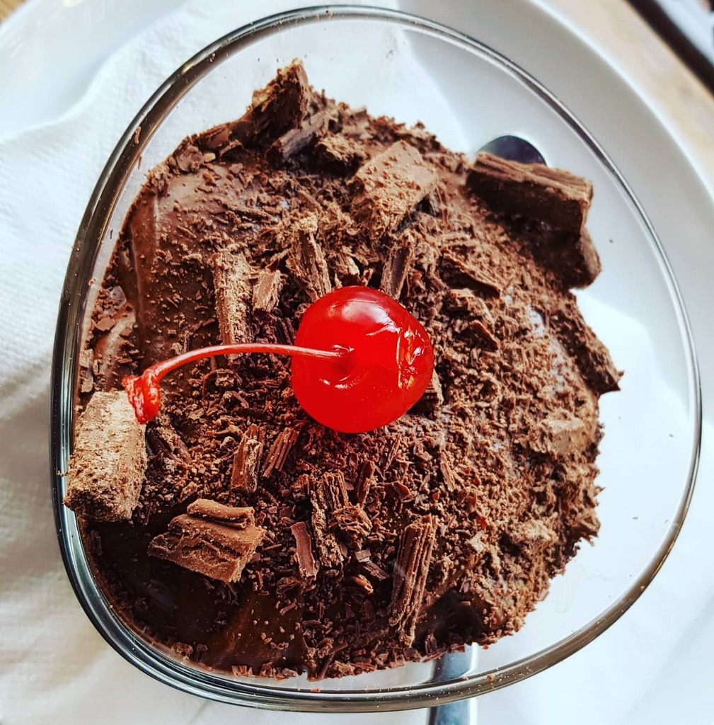 TheLifesWay's tweet photo. For #Chocolate lovers this Belgian Chocolate Mousse is the best dessert ever #DineJoziStyle #DineMaltStyle #DineMonteStyle @JoziStyle @MontecasinoZA @malt_montecasino #maltbarrelandfire #MissMonte #TheLifesWay #Photoyatra #AashishRaiJain #Johannesburg #SouthAfrica #Walkingwi… https://t.co/fS2C72njuG