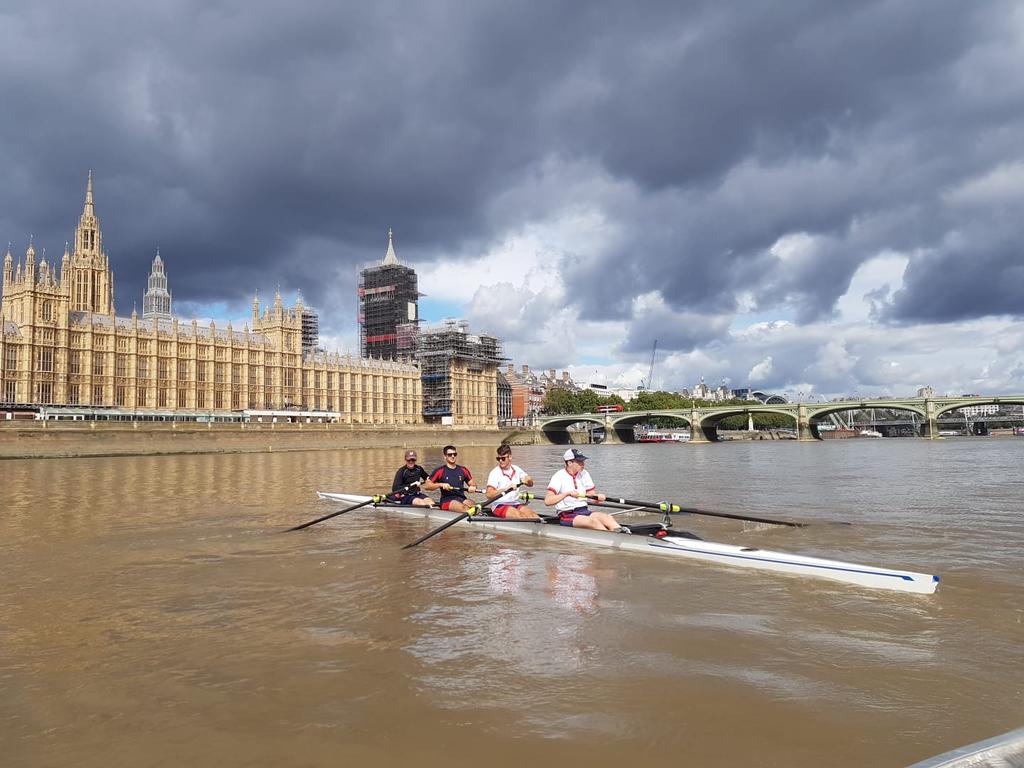 KCSRowing's tweet image. Cracking day for 1st Saturday session back!