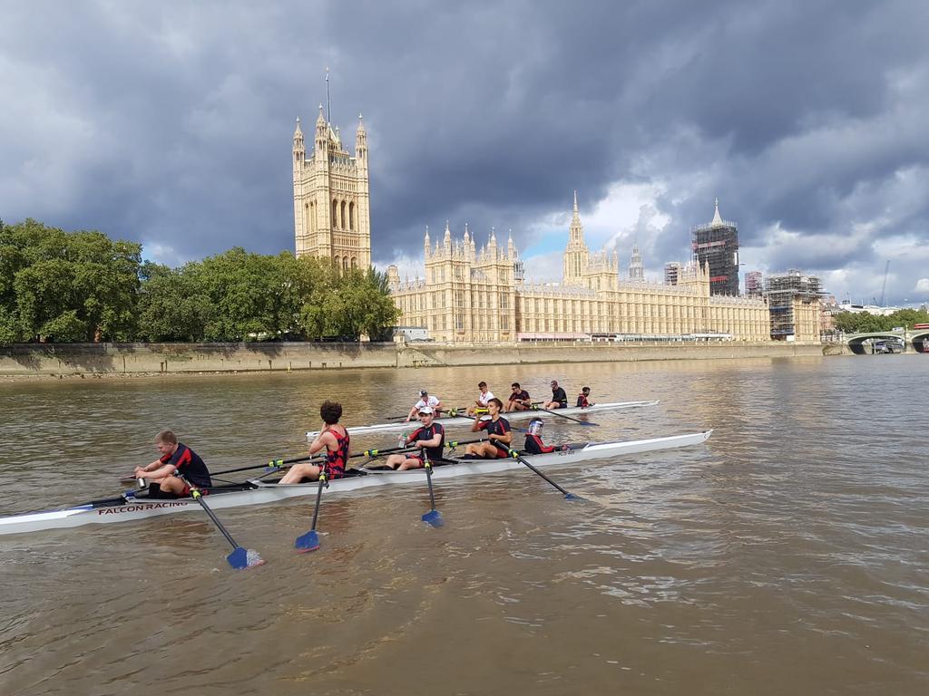 KCSRowing's tweet image. Cracking day for 1st Saturday session back!