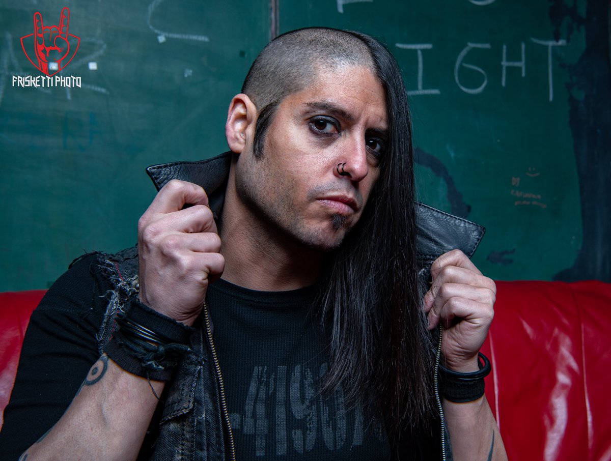 Frisketti_Photo's tweet image. #FriskettiPhoto #ProfessionalPhotographer #MusicPromo #PromoPhoto #EndorsementPhoto #ProPhoto #Certified #Professional #Music #StudioPhotography #LiveMusic #htbarp #safesets @htbarp

#print #art #printrun #limited #photoart #halloween