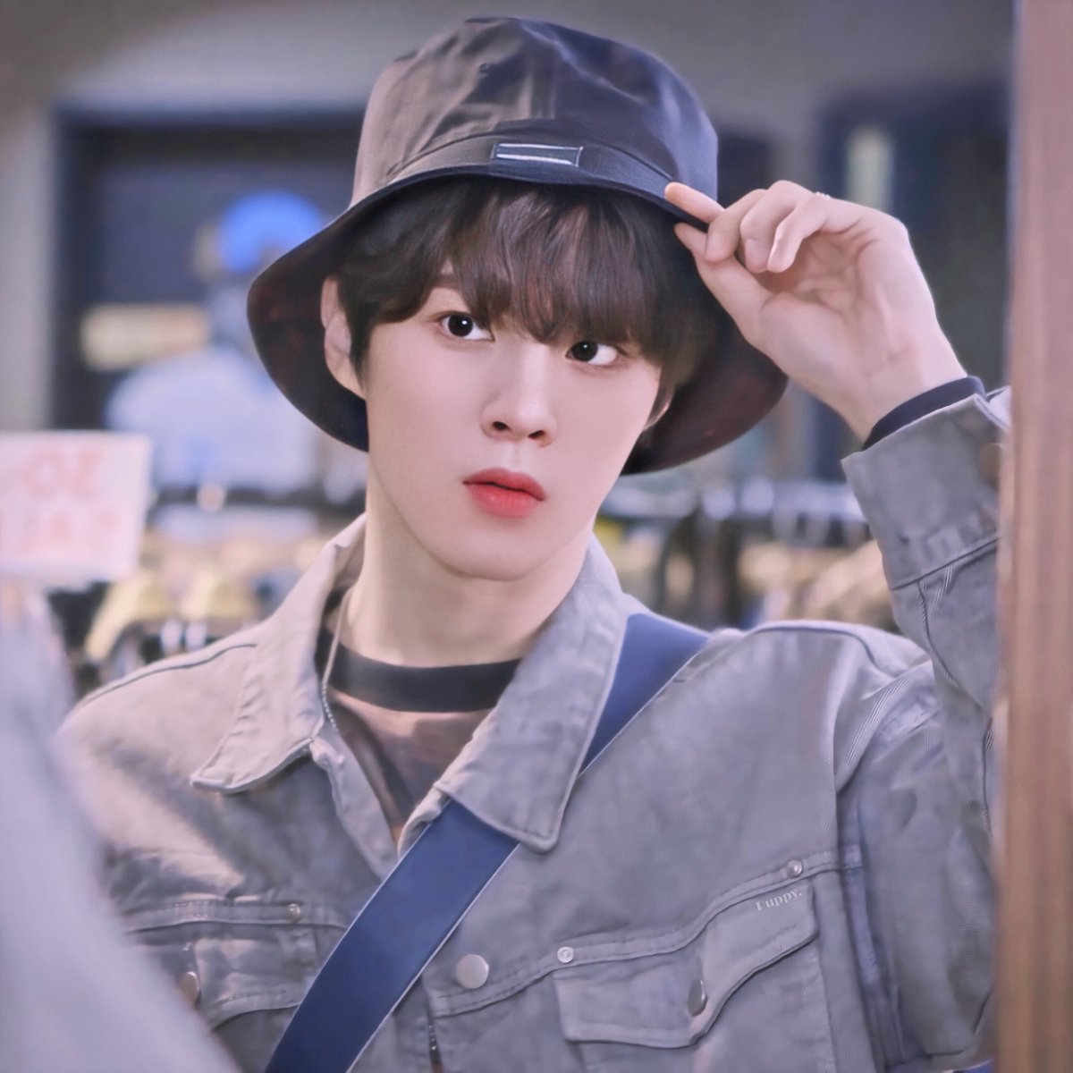 beyourpuppy's tweet photo. #김우석 #KIMWOOSEOK https://t.co/AwLNL8kGAt