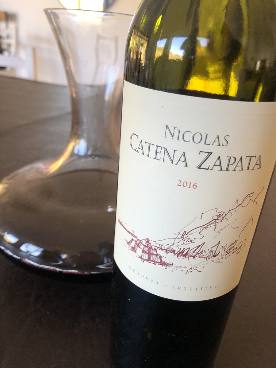 Poesía de uvas en botella

👏🏼🍷😃🍇

No dejes este mundo sin probarlo 

#nicolascatenazapata #sublime @CatenaMalbec