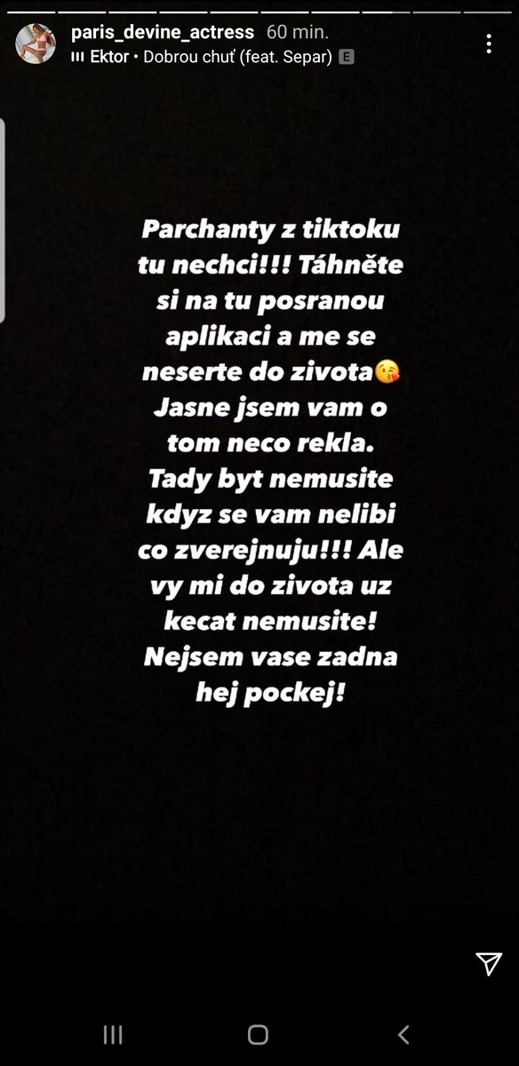 vystrikanej's tweet photo. Ahoj @ParisDevinePorn , chtělo by to trochu úcty k těm fanouškům na TikToku. To, že se z ničeho nic vrátíš k pornu je sice super,ale měla jsi spoustu fanoušků a to převážně mladších let. A teď je posíláš dopryč kvůli tomu, že jsou naštvaní. Tak je neřeš, oni postupně sklapnou 🙃. https://t.co/x65ZVQ1fGO