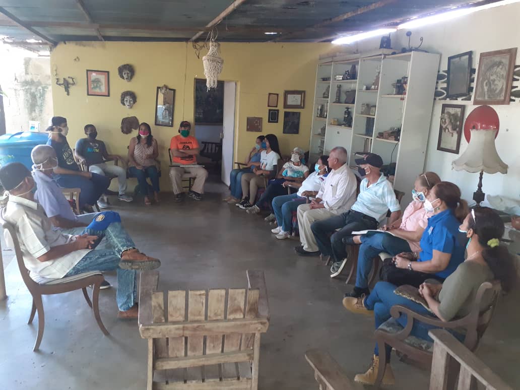 LenchoM's tweet photo. Nuestro partido Un Nuevo Tiempo Lara participando en la organización UNITARIA para lograr el #CeseDeLaUsurpacion en Vzla.
Allí la gráfica de hoy #5agosto en los municipios Crespo, AEB, Moran y Torres.
#FueraMaduro
@jguaido https://t.co/7Ao5c6dQEu