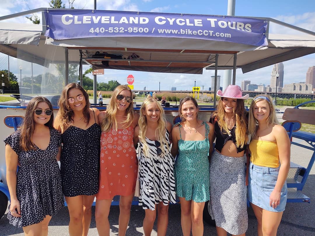 CleveCycleTours's tweet photo. @ohiou Bobcats partying in Cleveland! https://t.co/TPahILcUpp