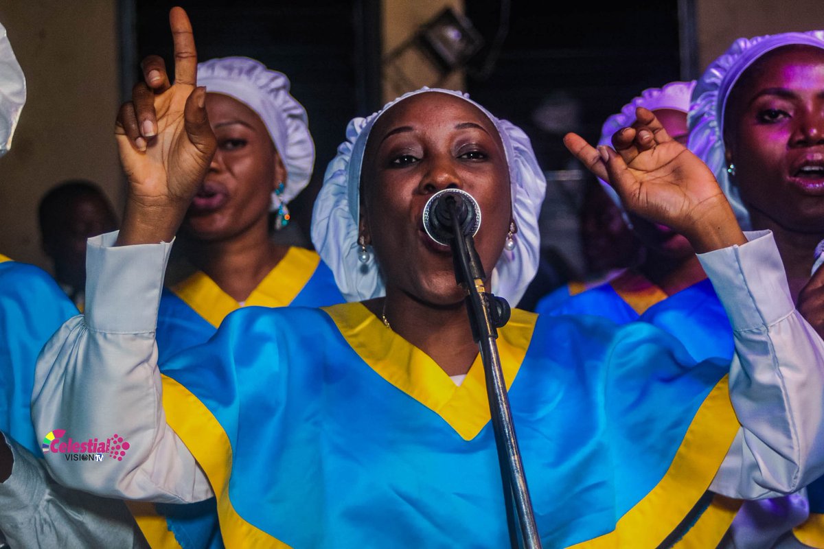 CelestialVisio4's tweet photo. Snippets from CCC Army Barracks Road, Mokola Ibadan Musical Concert 
(Harvest Week Celebration)

Mc AbokiJesu Oluwatosin Odesola Oluwatosin Paul Ogunmola Sarah Opeyemi

#mediawithdifference
#celestialvisiontv
#cccmokolaharvest2020 https://t.co/hpDfidDszY