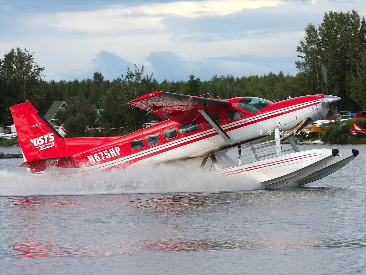 Michaelkelly707's tweet image. They absolutely are ..... and in this case, it's a @flyrusts Cessna 208 caravan on floats #avgeek