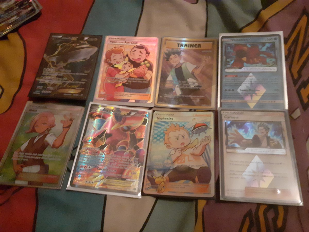 Dr_Dedenne's tweet photo. If anyone in England is interested in buying any of these pokemon cards, just send me a direct message and we can go from there. Also before messaging me if you are interested, take into account that I only take bank transfers as payment. https://t.co/ciPmb5H0OM