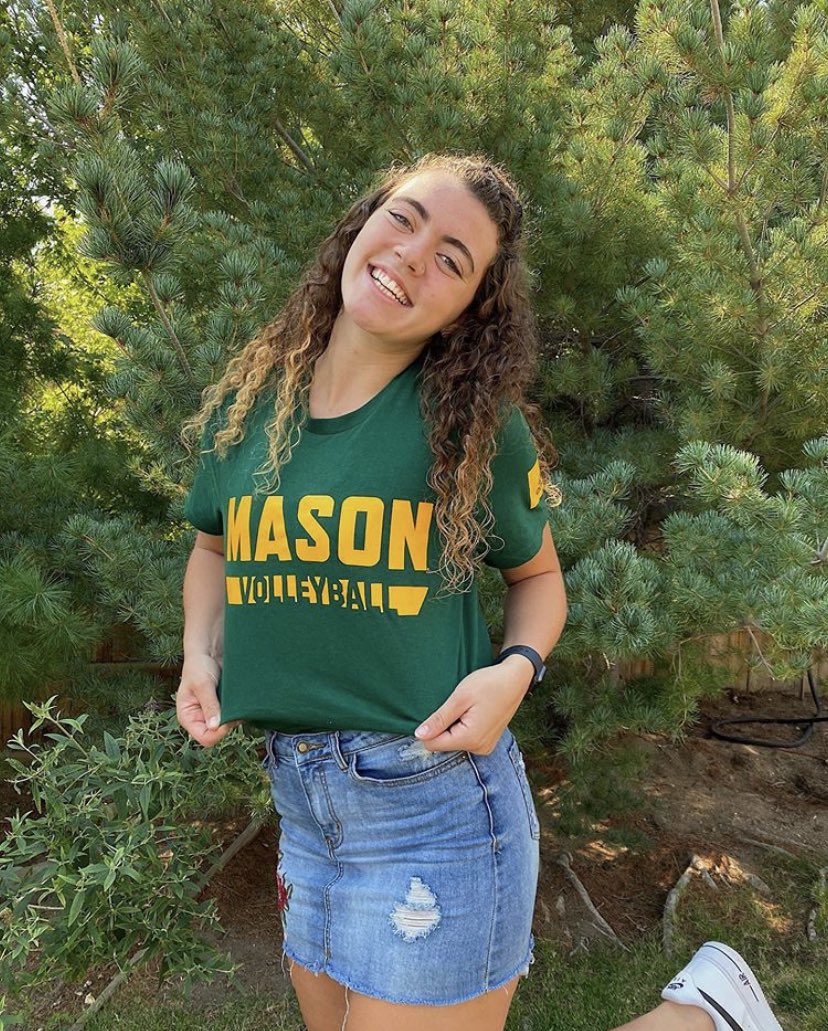 Silverstatevbc's tweet photo. 🚨 Commitment Alert 🚨 Congratulations to Cami Larkin on her commitment to play at George Mason! 💚🏐💛 #wearesilverstate https://t.co/xqgh4b1oDO