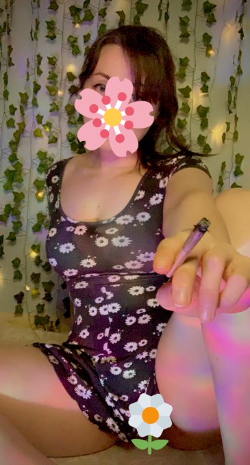 I just wanna get high and take off my clothes. You in?  Extended my 55% off sale so it&rsquo;s just $3.15 to<a href="/tag/mvsales"class="tags"><span>#mvsales</span></a>