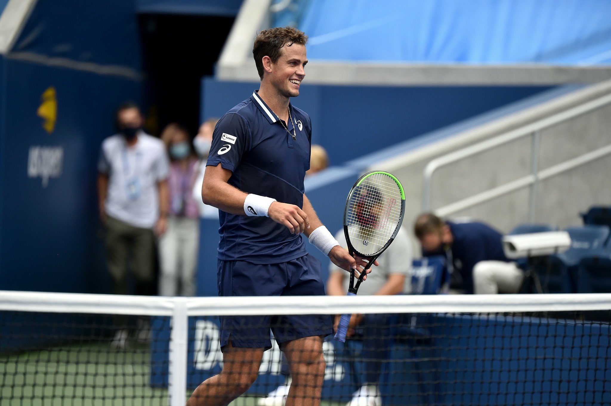 Vasek Pospisil On Twitter Alive And Well Into The R16 Thanks For The Support Everyone Usopen
