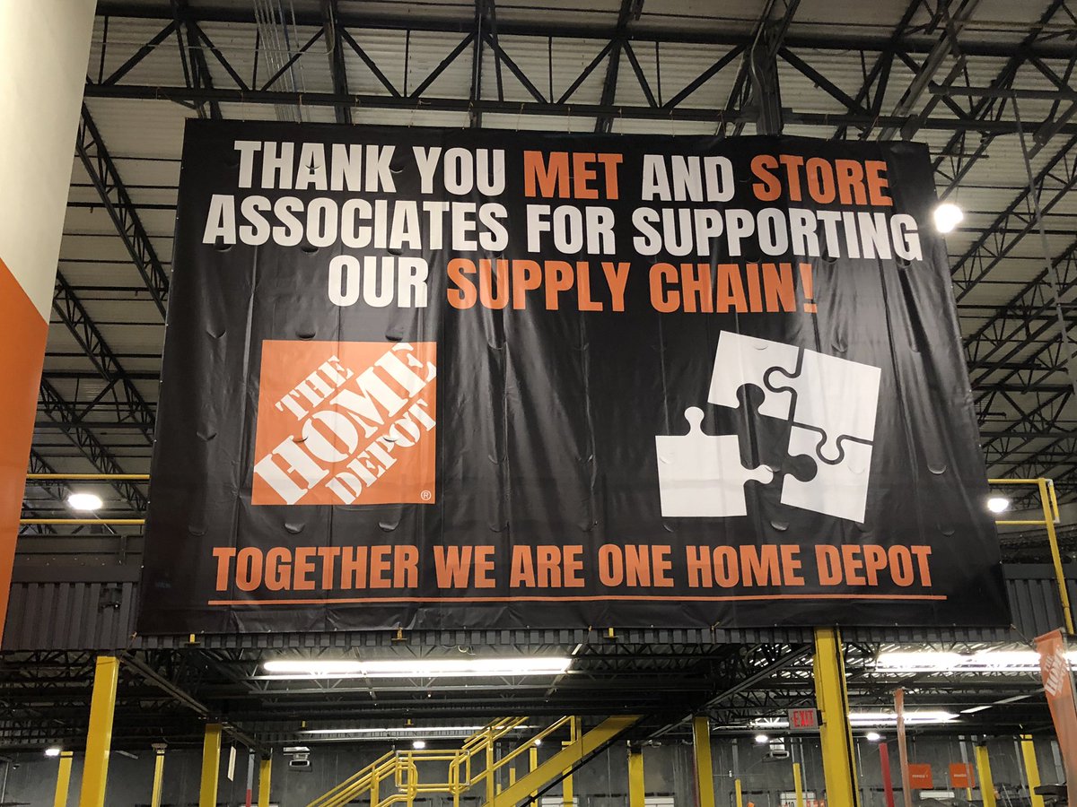 Stacy Robertson tweet media