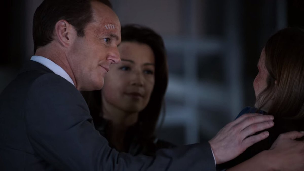  #Philinda in 1x22 - Beginning of the End