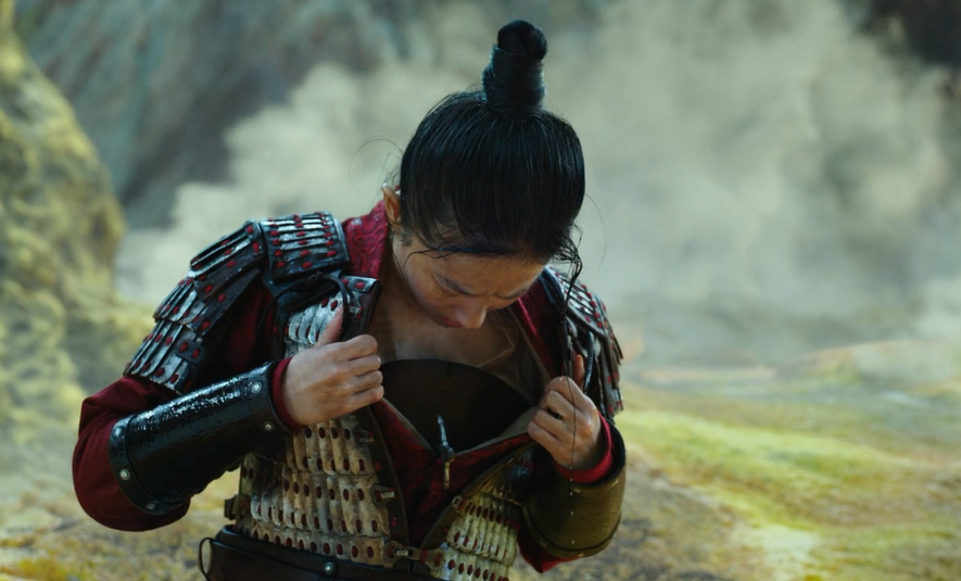 i'm so done with this movie, mulan randomly ends up alone in the middle of a battle, has a brief meaningless confrontation with the enemy bird spirit, passes out, wakes up, stares at the Truth character on her sword and...decides to shed her armor and loosen her hair