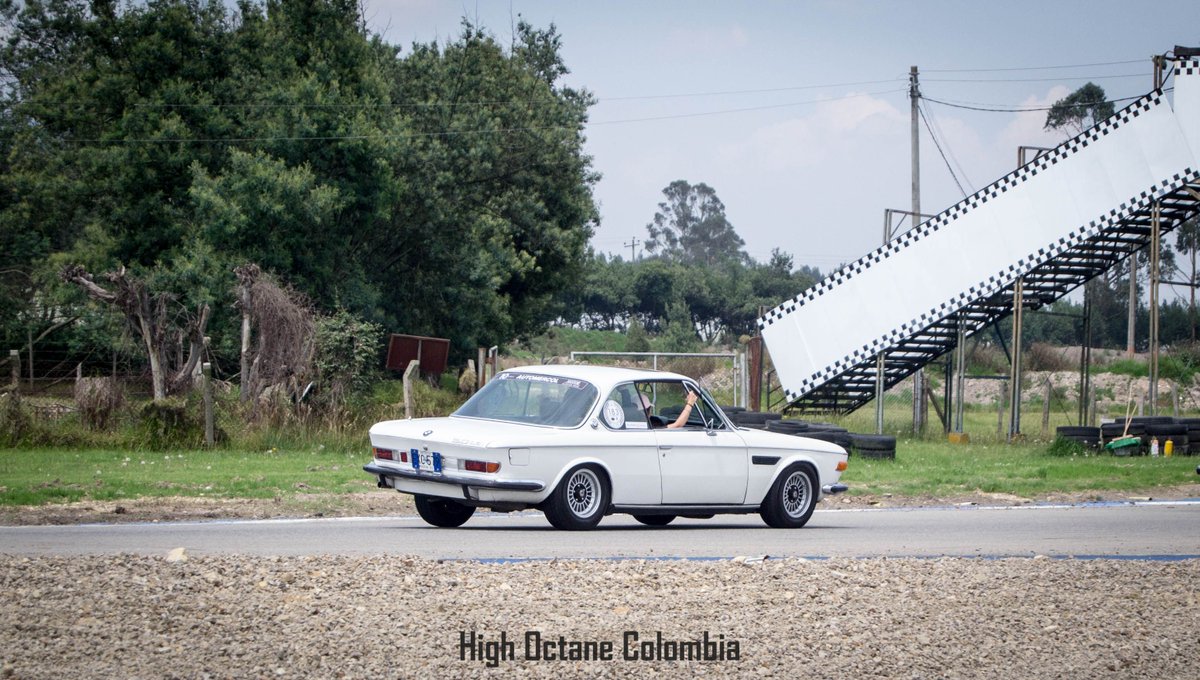 HighOctaneCol's tweet photo. BMW 3.0 CSI E9

Potencia máxima: 206 Cv
Torque máximo: 287 Nm
Velocidad máxima: 220 Km/h
Motor: 6 en Linea de 3.153 Cm3
0 - 100: 7 s
Lugar: Tocancipá - Colombia
Fotógrafo: @highoctanecol

#BMW #BMWClassic #BMWColombia #BMW3.0CSI #BMWE9 #SuperCarsColombia https://t.co/nAyI9JT5Aq