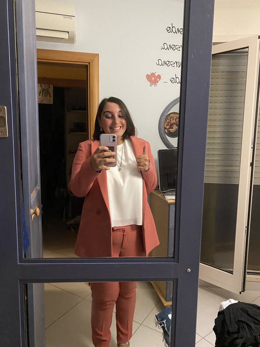 DoliverLevine's tweet photo. Pronta β€οΈπΊπΈ
#proudBi https://t.co/IxxgGjNFgn