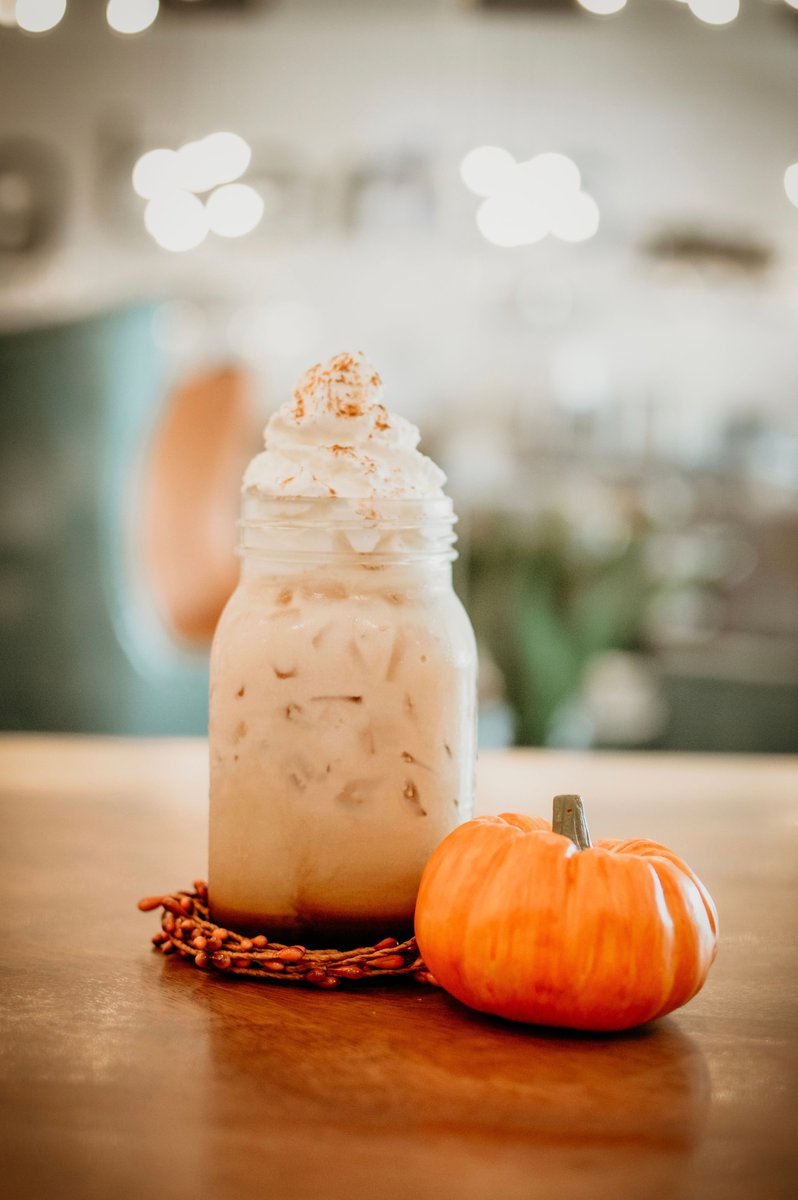 ✨NEW✨

Cinnamon Spice Latte! 
Now available hot or iced! #kissmyacai