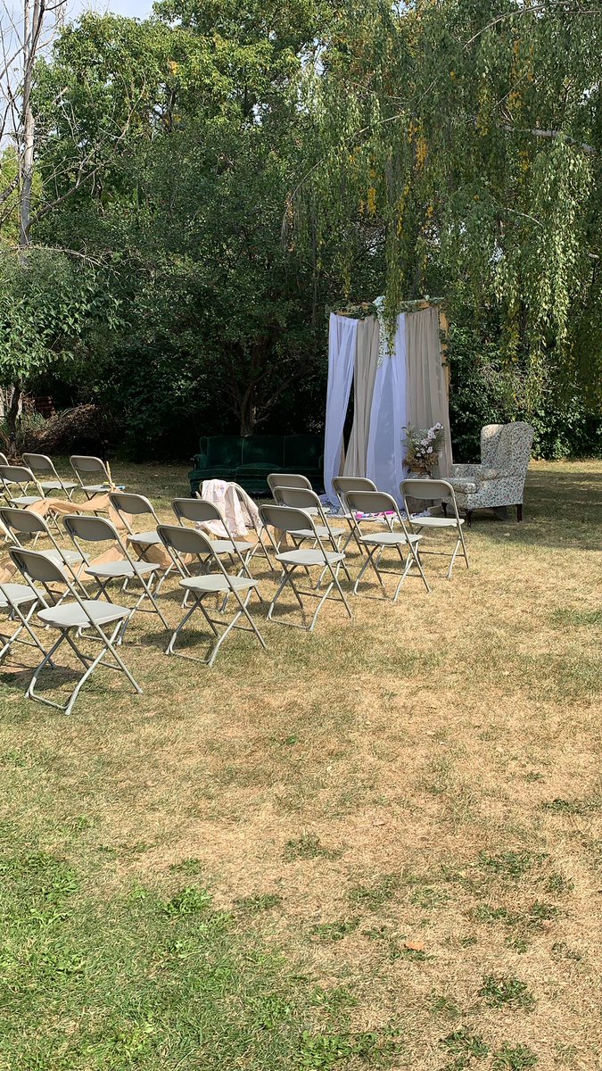 PapaShanny_'s tweet photo. When your Mexico wedding trip gets cancelled, you improvise and throw together a wedding/party at your buddy’s farm in 3 weeks #ShanahanGonzalezWedding #SayYesToTheJess https://t.co/VwH3I3REpy