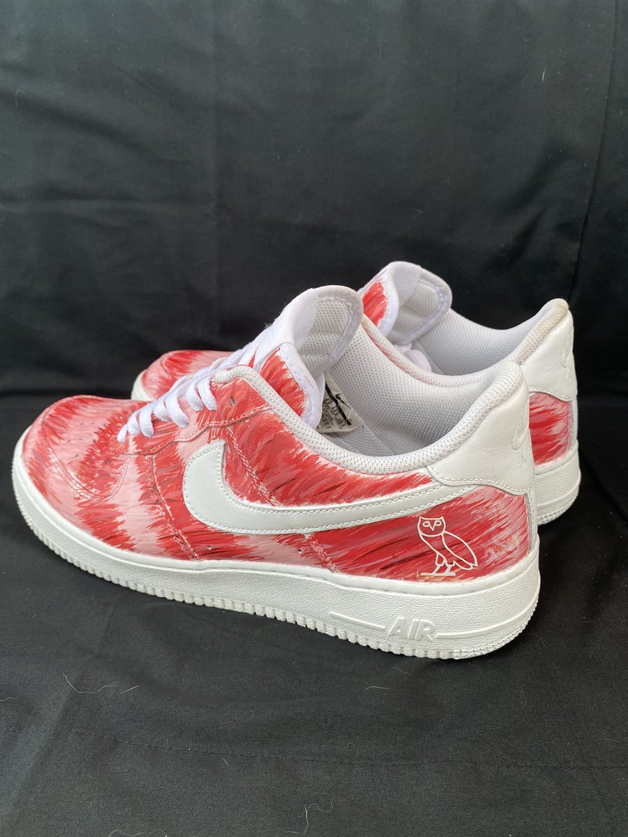 DeasyBrenden's tweet photo. New OVO inspired custom kicks! It costs $0 To Retweet and like!! Checkout the process video on my TikTok below! #ovo #streetwear #StreetArt #sneakers #TrumpIsALoser #USOpen #SaturdayMotivation #ArtistoftheSummer #art https://t.co/tm44arulW8