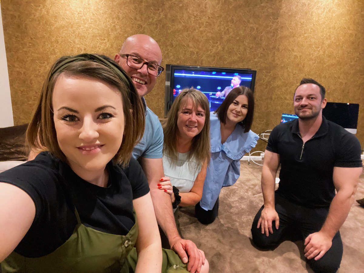 EmiNardone's tweet photo. @Andyshowbiz virtual audience for BGT!!! https://t.co/ciKsR3hZXN