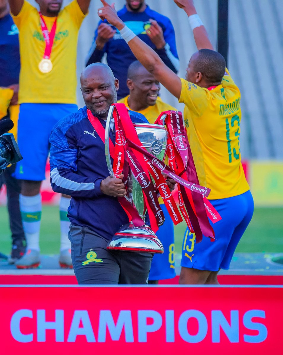 Masandawana's tweet photo. Number 🖐 For Coach Pitso!😁

#Sundowns #AbsaPrem #Champ10ns #LaDecima https://t.co/bfRndkEvkF
