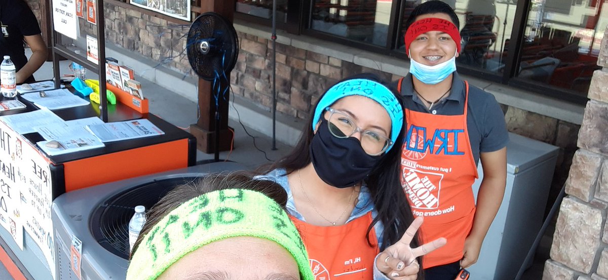 SGettman79's tweet image. Weekend #HVAC event! #1551proud #PMDwinswithservices
@deanosettle
@Installitforme @RodriguezMBridg @ericfinleythd @Mike_DelNegro @nicole_ardon @ColoradoARS