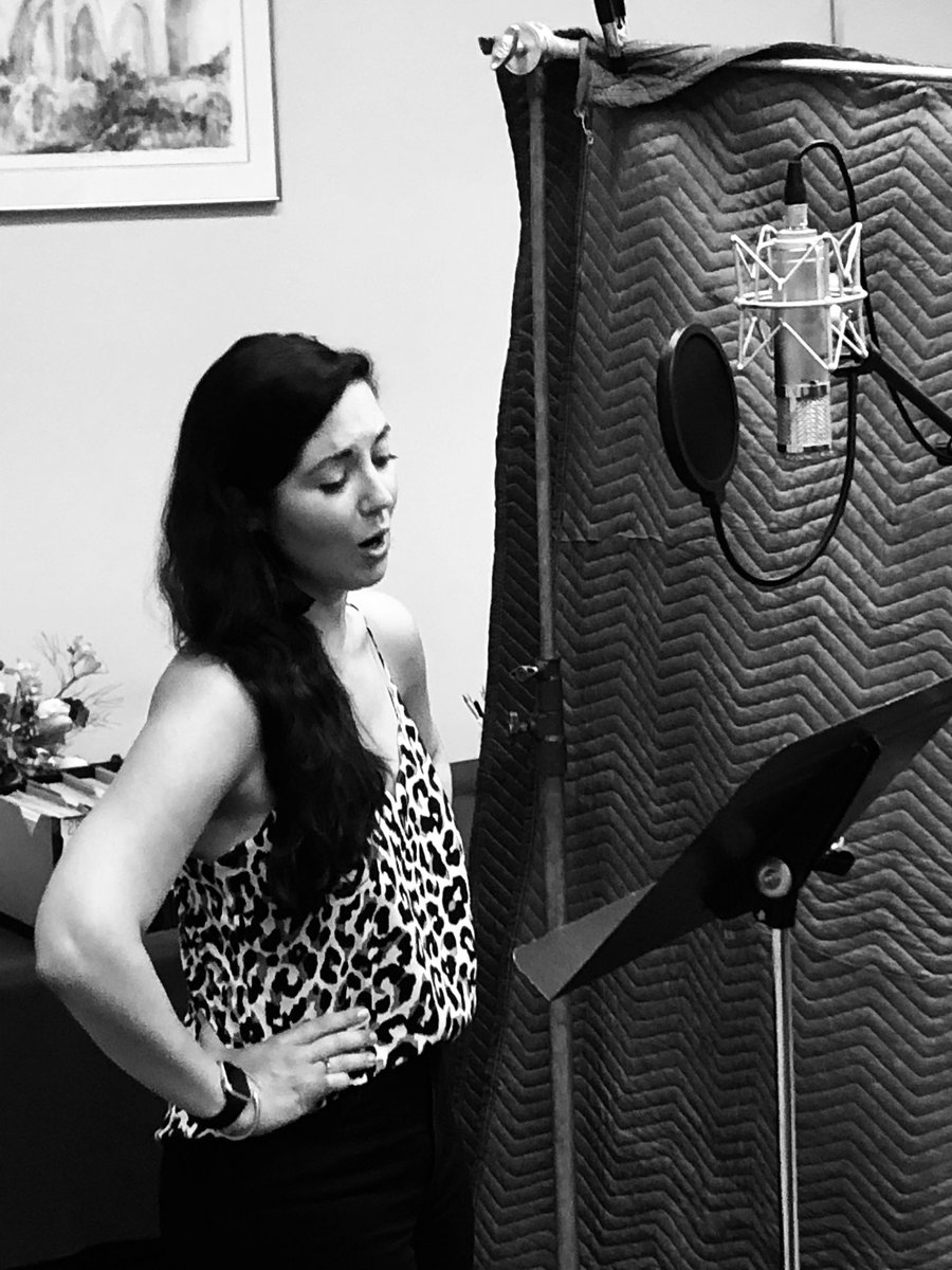 NewCamerata's tweet image. Soprano Barbara Porto recording last weekend for an exciting production of NCO’s upcoming Fall 2020 Season. Stay tuned for an announcement, soon!
.
#newcamerataopera #operasinger #operasingersofinstagram #operalife #operasingers #opera #productionlife #recording #studio