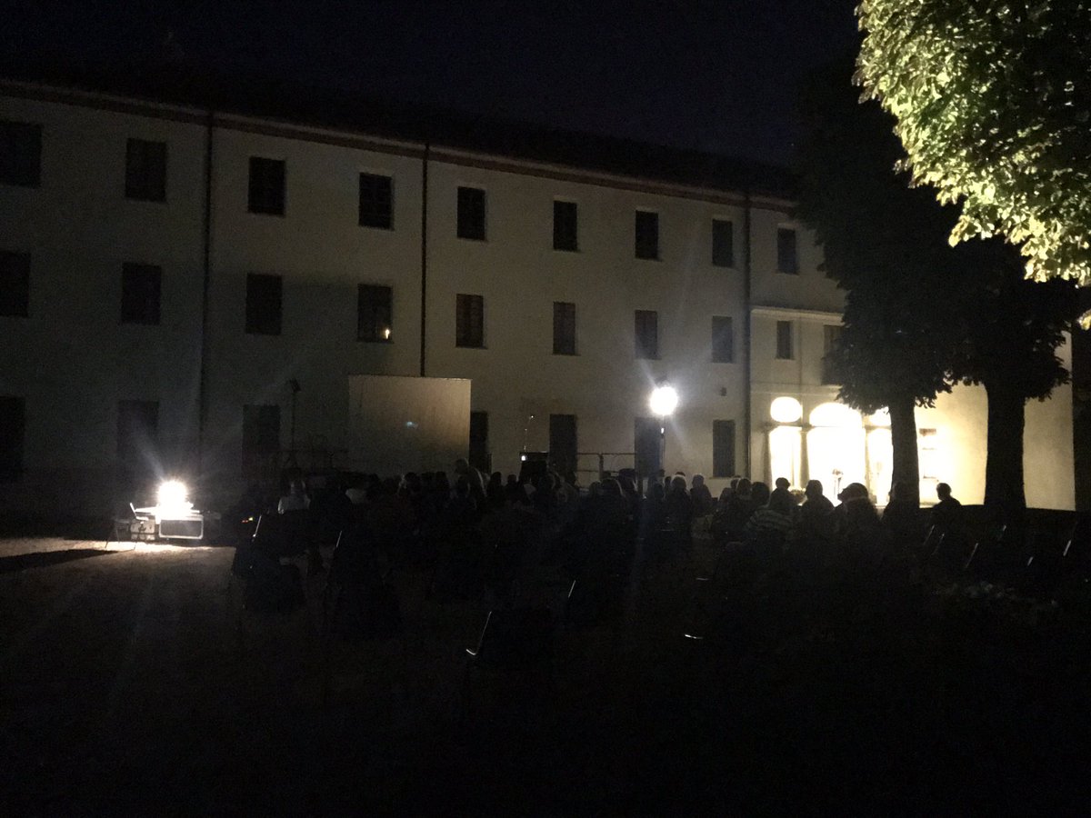 castellosusa's tweet photo. La #magia de «Il Piccolo Principe» di Antoine de Saint-Exupéry arriva al #CastelloDiAdelaide.
Tutto è pronto per lo spettacolo di @assembleateatro!
#UnCastelloDiEventi #TeatroAlCastello https://t.co/lFPHT8y1jL