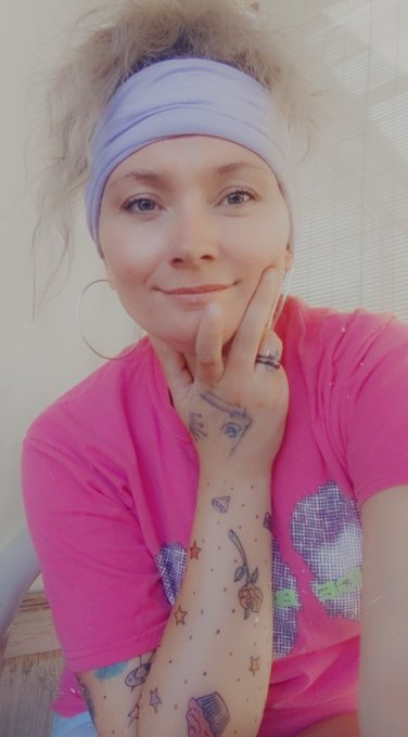 I totally look like a scrub today! Lol... I'm still kinda cute for a scrub though! 😏😉 https://t.co/E<a href="/tag/newprofilepic"class="tags"><span>#newprofilepic</span></a>