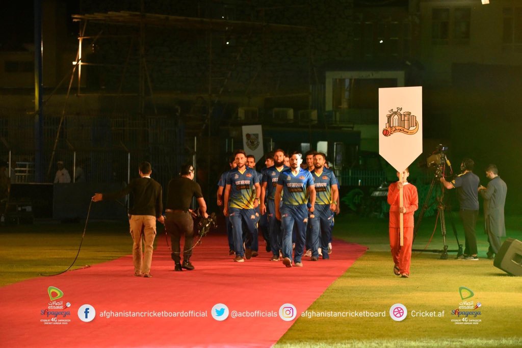 DivaPatang's tweet image. I’m proud to announce that as a first Afghan Women, my Company @DivaGroup1 holding company of @DivaGiftcom sponsored @BoostDef Cricket Team at #Shpageeza. My aim is to support our national team &amp;amp; encourage more businesses to do the same. #DaAtalanoLeague @ACBofficials @SportRta