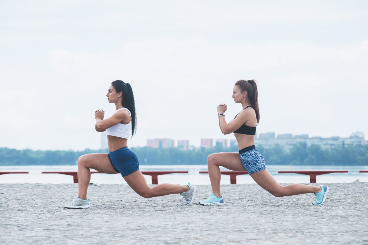 balancedrunner's tweet photo. 20 seconds to better hip extension #running #runtechnique #runform #hipflexors #triathlon https://t.co/TiA77AKspW https://t.co/ZVMw6eQtuX