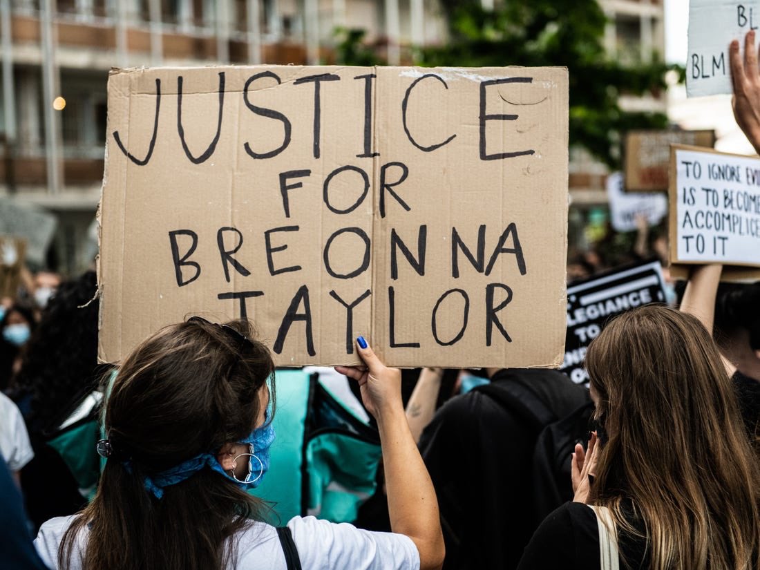 judgeyourself99's tweet photo. @funder #JusticeForBreonnaTaylor https://t.co/mndzBFja80