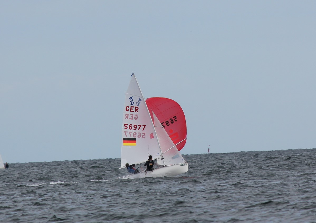krausssuemmchen's tweet photo. First race day at Kieler Woche, we are happy to be part of it in this special year. @KiWoOnline @Int420class #kielerwoche2020 #KielerWoche #420class https://t.co/XRYH9PjA1j