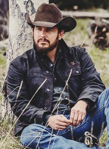 ErynSeeger's tweet photo. Just taking a moment to celebrate #WorldBeardDay with a little Rip Wheeler. @colehauser #YellowstoneTV #TeamRip @Yellowstone https://t.co/dfmr0n9CUk