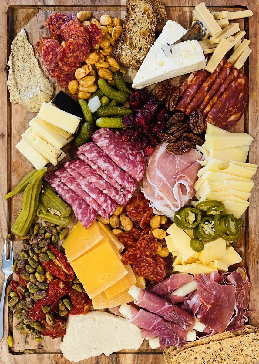 claycookphoto's tweet image. #Derby2020