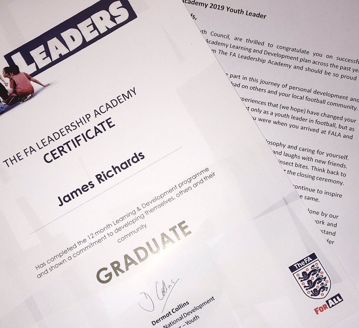 PSocks17's tweet photo. Really happy to have received my graduation certificate from @TheFA_NYC which is from my #FALA19 12 month programme. Fantastic experience!
Thank you @CornwallFAYC and @STDAYAFC1 for giving me the chance ππ€ https://t.co/emI2lulrEq