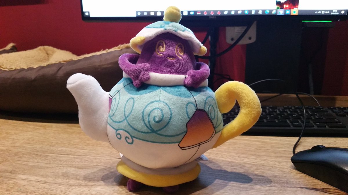 JessieVanborm's tweet image. Aaaaw, I adopted 2 new Pokémon plushies! 😍😍😍

Roserade (my fav Grass type) and Polteageist (one of my fav gen 8 pkm) 😄💞💞

#roserade #roseradeplush #polteageist #polteageistplush #pokemon #pokemonplush #pokemonplushies #pokémonplush