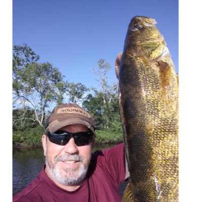 HunterFossitt's tweet photo. #NewProfilePic https://t.co/aFo8t42S6u