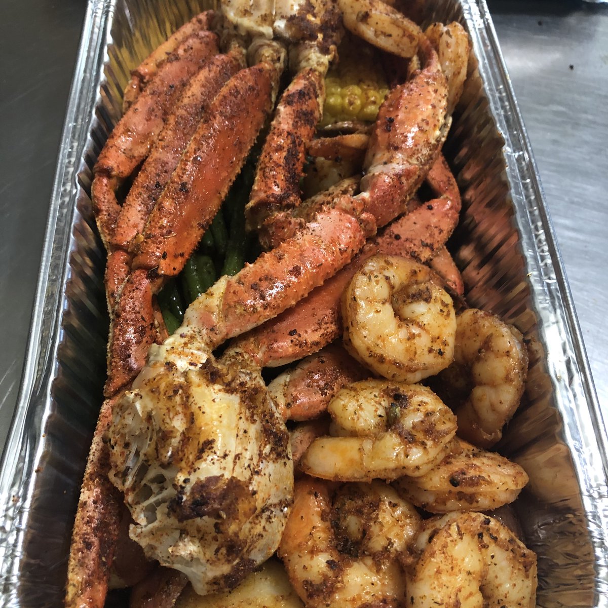 convenientfeast's tweet photo. Wonderful way to spend last summer holiday weekend.
Special feast for 2: granddaughter’s birthday.
https://t.co/VuMwtdUSqo

#ConvenientFeast #GoodFoodDelivered #LanhamMD #LandoverMD #GreenbeltMD #BowieMD #UpperMarlboroMD #HyattsvilleMD #CateringDMV #DMVCatering #MealDeliveryMD https://t.co/FmcKWDtNPl