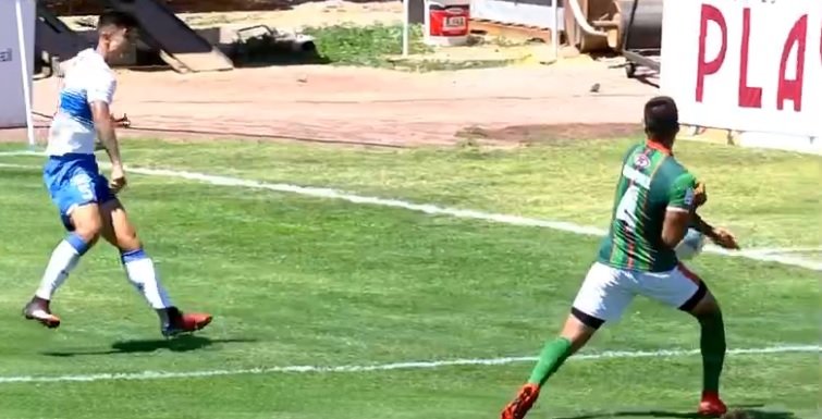 patto017's tweet photo. @CDF_cl @CruzadosSADP @coquimbounido Lloren más, estos parecen mucho mas penales que esa repetición y ninguno cobrado. https://t.co/BRHKO2wWOT