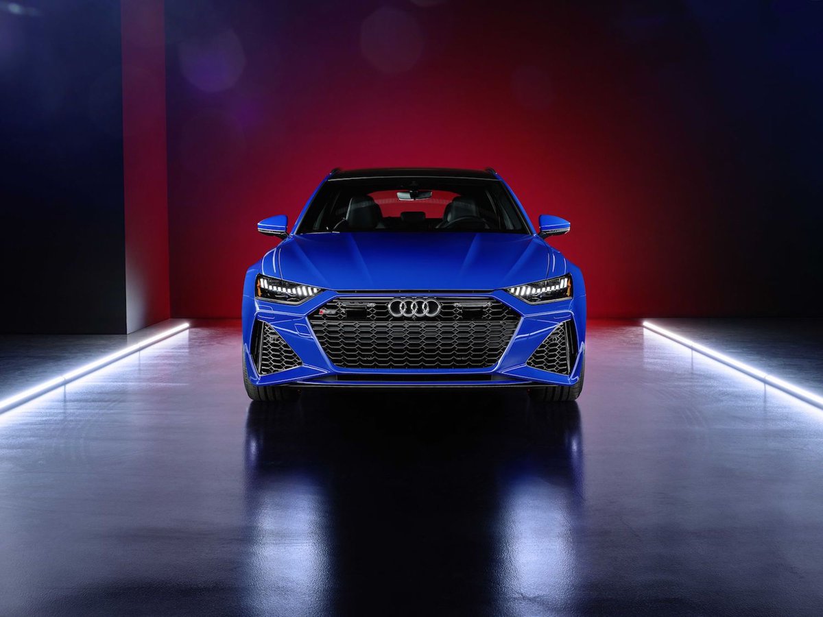 CARandDRIVER's tweet photo. The 2021 @Audi RS6 Avant looks best in ultra-exclusive Nogaro Blue: https://t.co/uHY5oNg2ph https://t.co/Hervyt0B6C