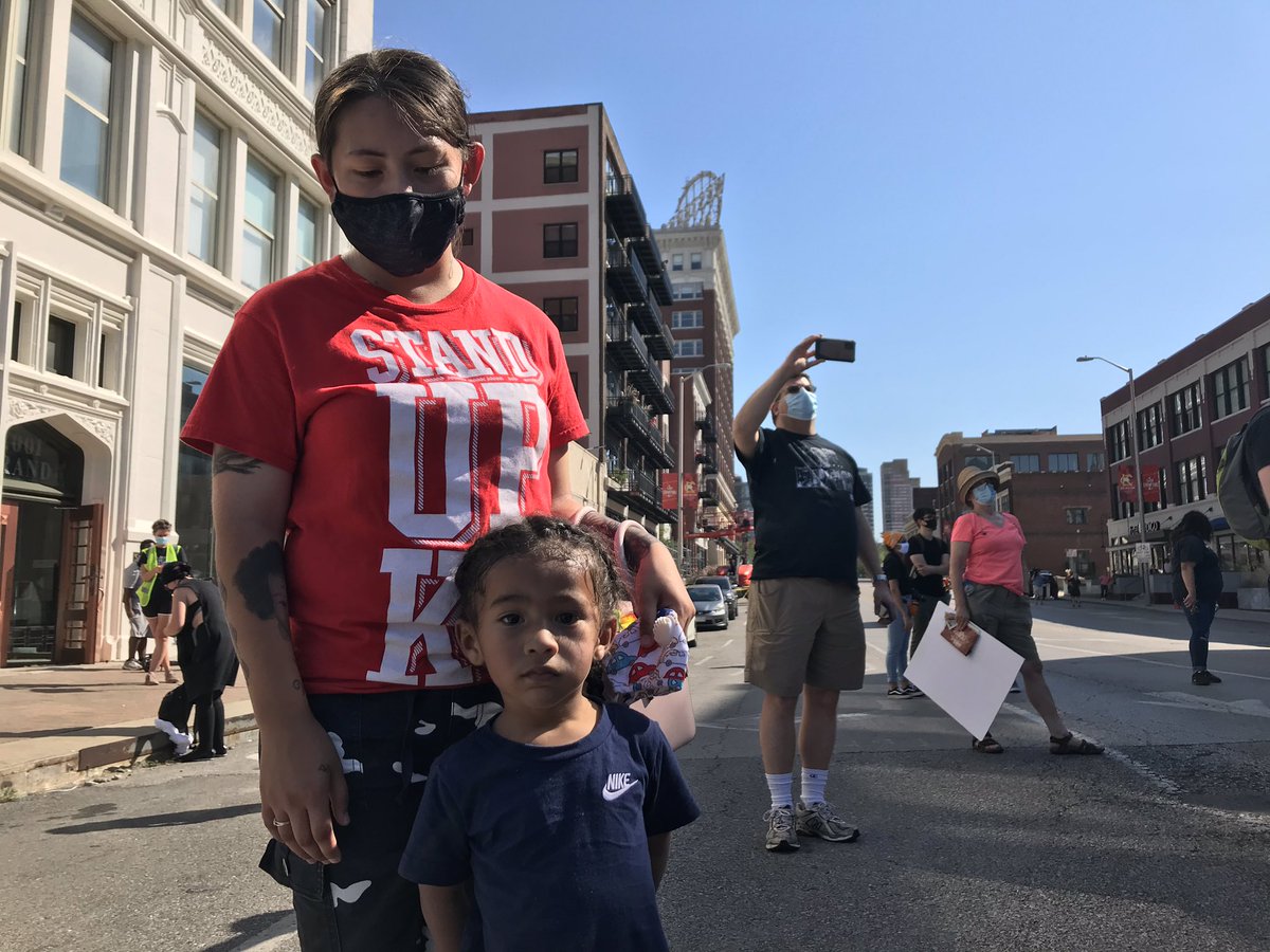 standup_kc's tweet photo. WE ARE FIGHTING FOR A BETTER FUTURE FOR OUR CHILDREN! We are fighting for an America where “opportunity is real and life is free, and Equality is in the air we breathe.”
-Langston Hughes 
#KidsOfStandUpKC #StandUpKC #MarchOnKC #LaborDay #FightFor15 #UnionsForALL #BlackLivesMatter https://t.co/avJ2ywFm44