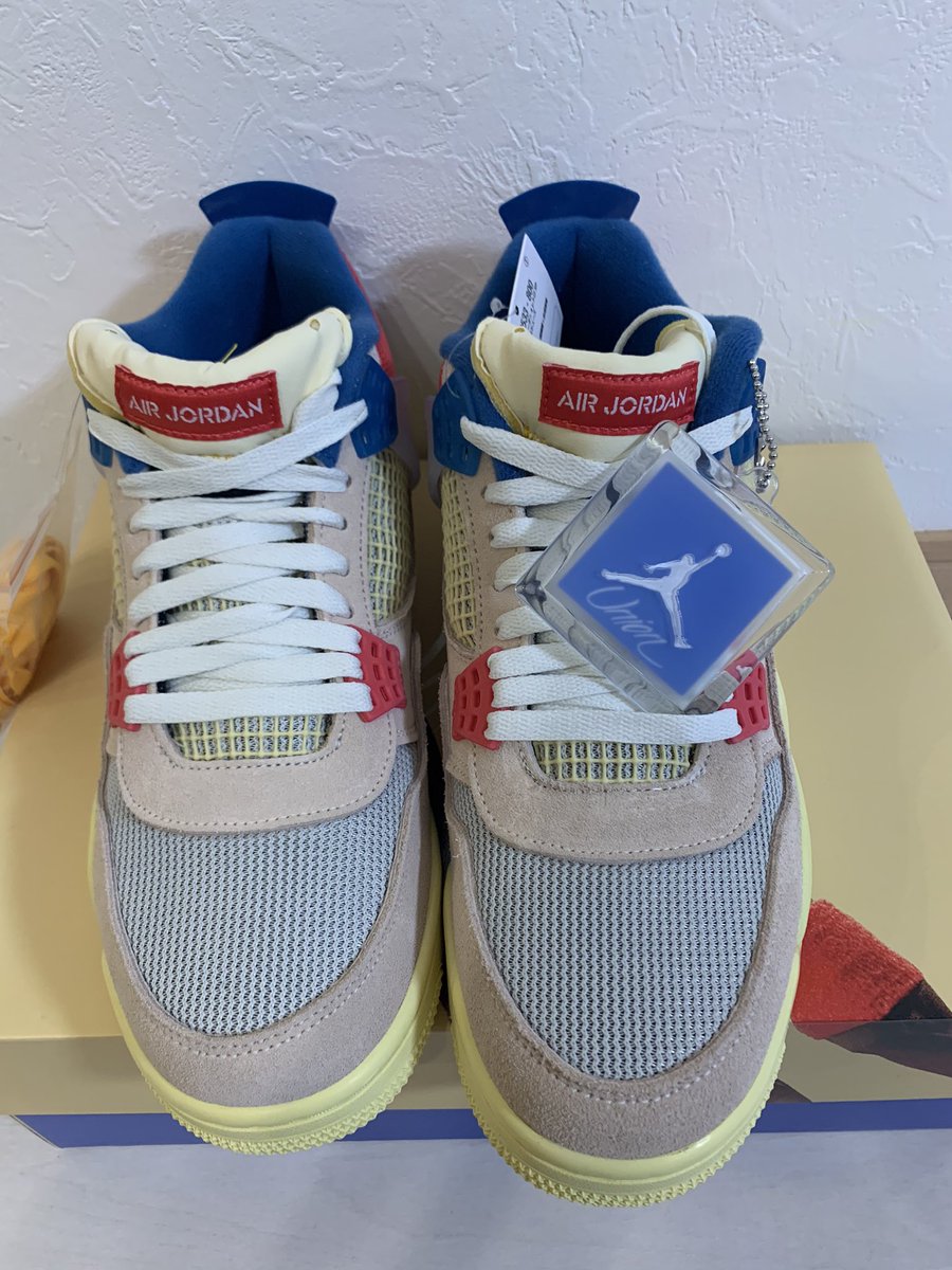 chantaro_0117's tweet photo. #NIKE #ナイキ  #GOTEM #AIRJORDAN #AIRJORDAN4 #AJ #AJ4 #ジョーダン #ジョーダン4 #エアジョーダン4 #GUAVAICE #GUAVA  #UNION #ユニオン #スニーカー #スニーカーヘッズ #スニーカー好きな人と繋がりたい https://t.co/gFB1JJef4d