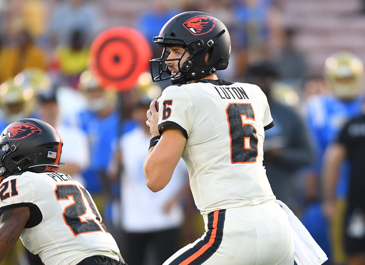 Rookie QB Jake Luton makes the #Jaguars roster

2019 with <a href="/BeaverFootball/">Oregon State Football</a> 
🔸PFF Grade 88.5
🔸Grade under no pressure 91.3